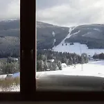 Asek * Ramzová